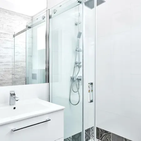 Apartment Miedzy Jeziorami - Free Parking, Fv *